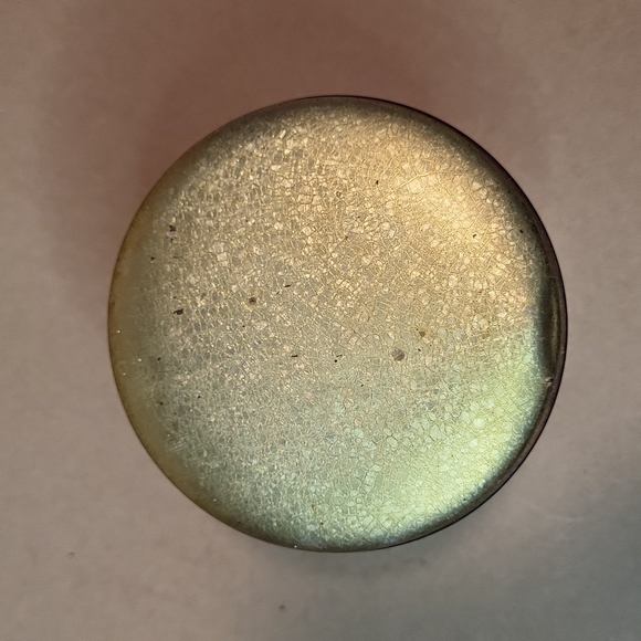 Vintage 1984 Collectible • Drink Coca-Cola Delicious and Refreshing Metal Tin - Picture 3 of 4